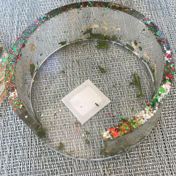 XMAS Handmade Pressed Flower Holiday Coaster Set and Holder - Picture 7 of 16